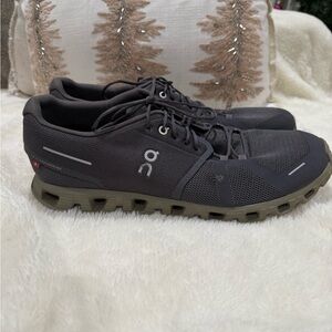 On Running Men's Dark Gray Athletic Shoes